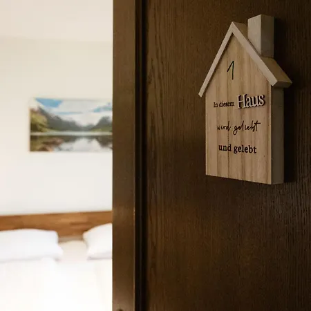 Esche 1 By Interhome Διαμέρισμα