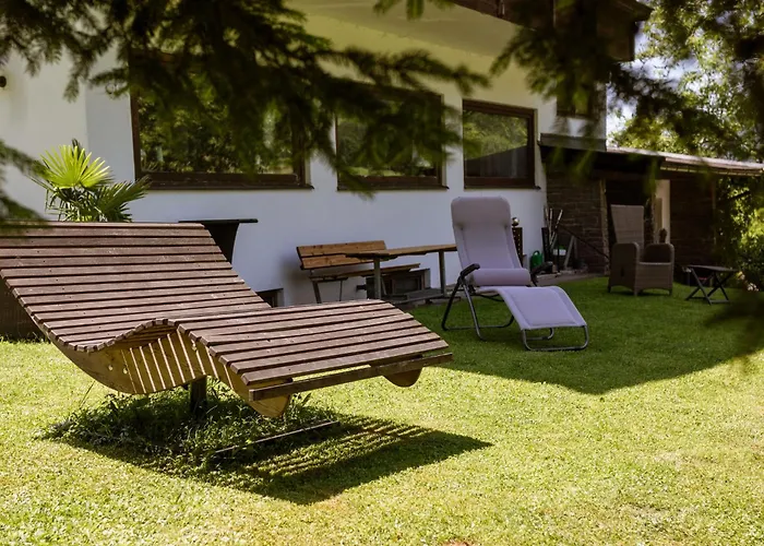 Esche 1 By Interhome شقة *